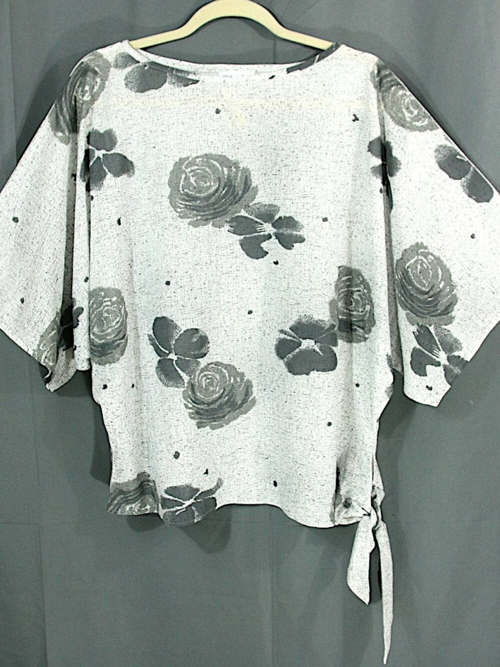 Vintage Unworn w Tags Maggie Sweet Floral Batwing Tie Tunic Blouse Top M 1980s